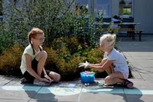 MALOVÁNÍ NA CHODNÍKU - SRPEN 2022