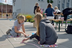 MALOVÁNÍ NA CHODNÍKU - ZÁŘÍ 2021